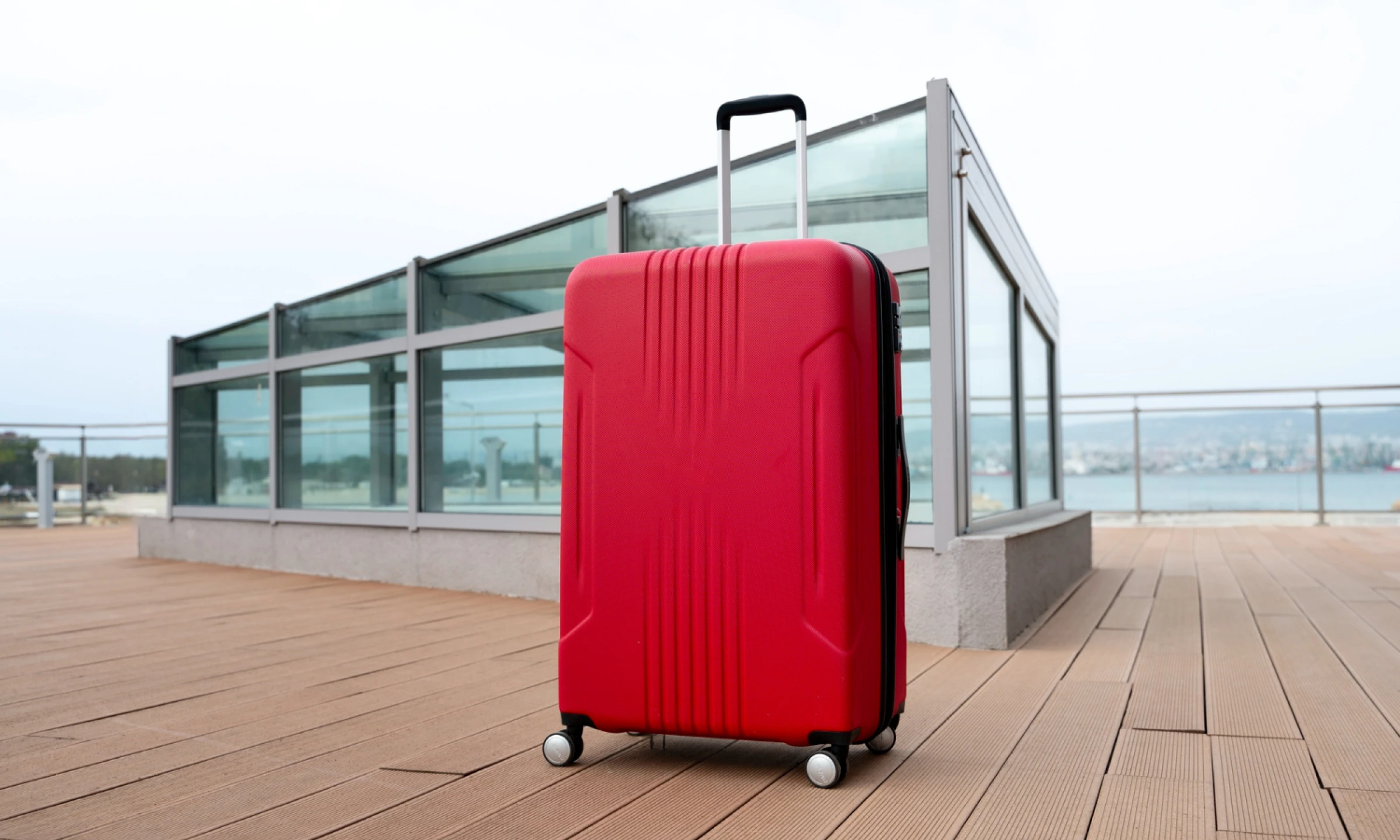 Best Carry-On Luggage for International Travel - Top Picks 2025