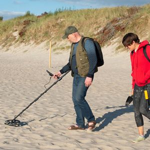 Discover the Best Metal Detectors for 2025 Adventures
