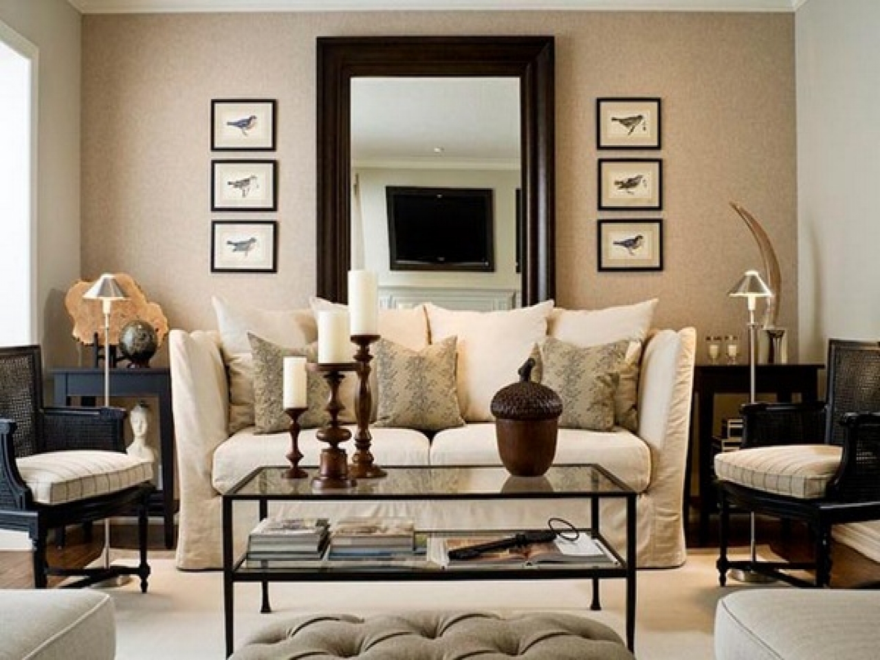 Stylish Living Room Designer Mirrors for Small Spaces