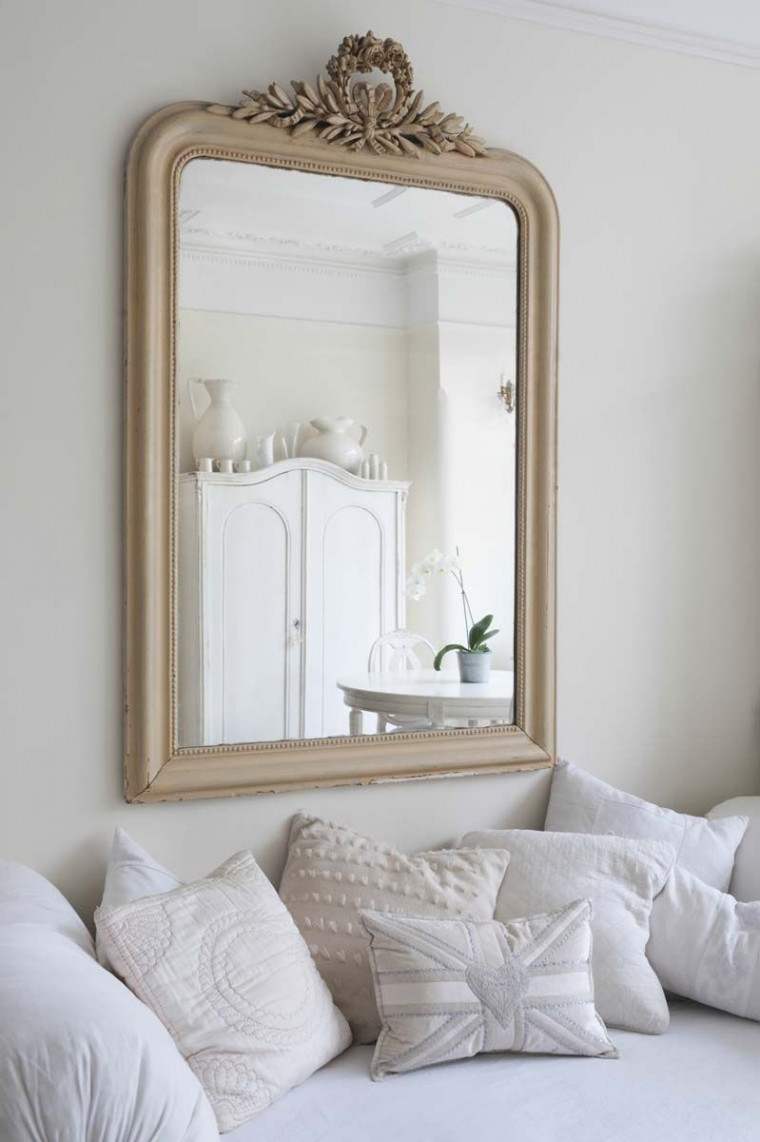Mirror for Small Living Room -  Space Enhancement  Style