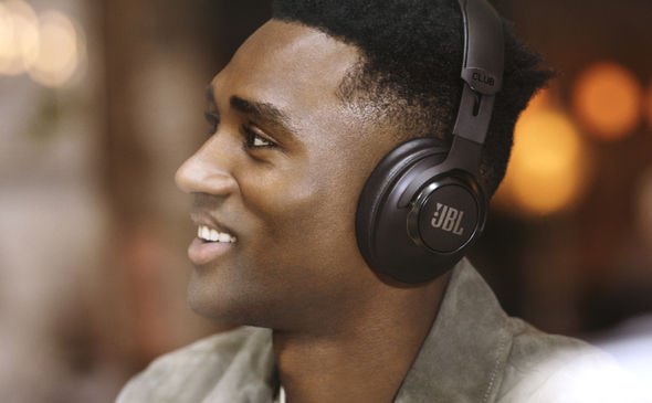 Top 10 JBL headphones vs Sony sound quality for 2025, Under Max Product Price!