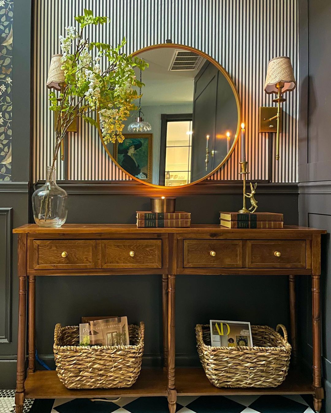 Best Mirrors for Small Entryways - Smart Picks and Design Ideas to Transform Tiny Spaces