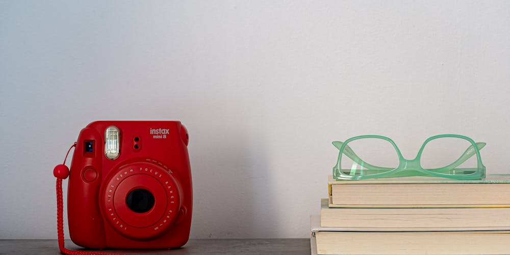 Best Instant Cameras for Beginners in 2025 📸 – Capture Moments with Style & Ease