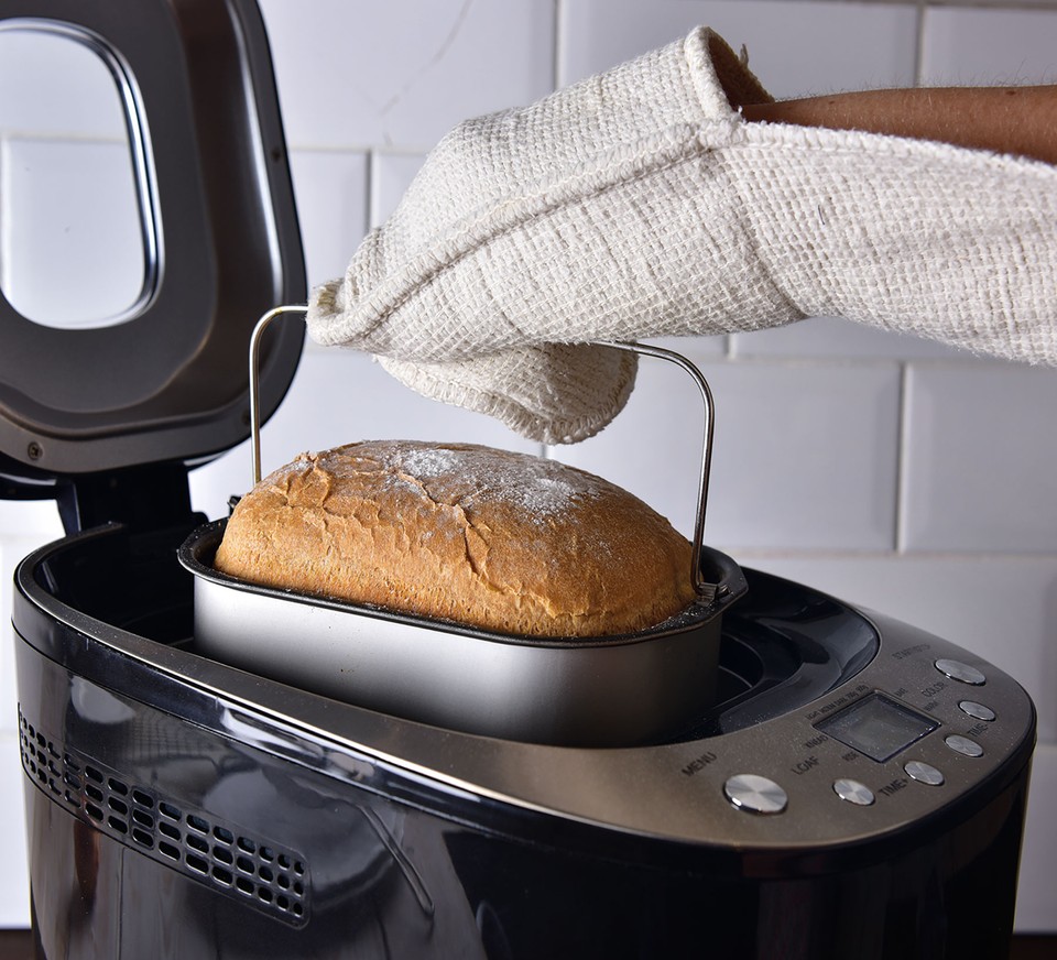Discover the Top 5 Bread Makers of the Year – Your Ultimate Buying Guide